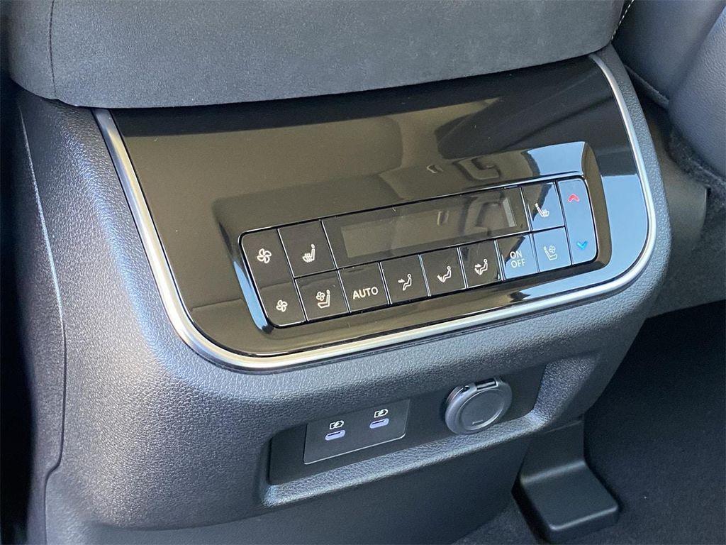 new 2026 INFINITI QX80 car, priced at $94,480