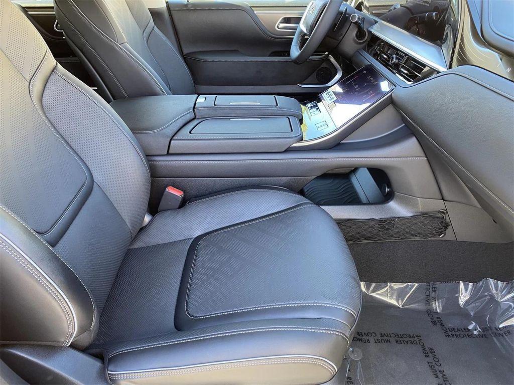 new 2026 INFINITI QX80 car, priced at $94,480