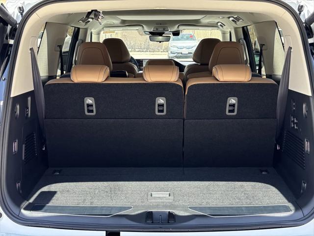 new 2025 INFINITI QX80 car, priced at $102,845