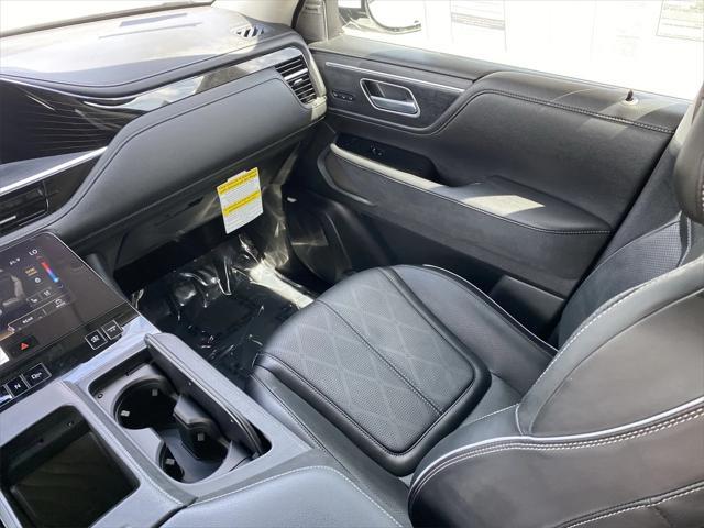 new 2025 INFINITI QX80 car, priced at $102,845