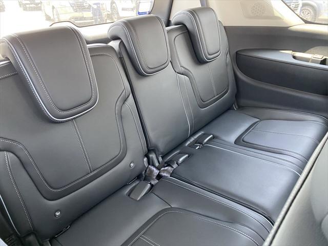 new 2025 INFINITI QX80 car, priced at $102,640