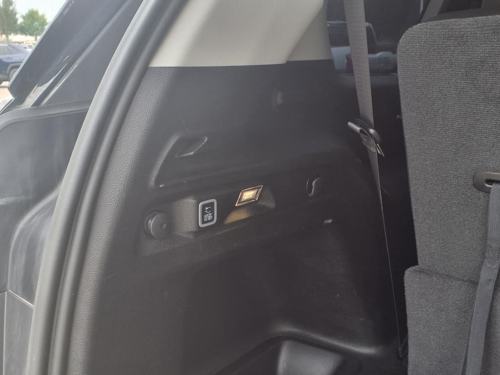 used 2023 Jeep Grand Cherokee L car, priced at $31,398