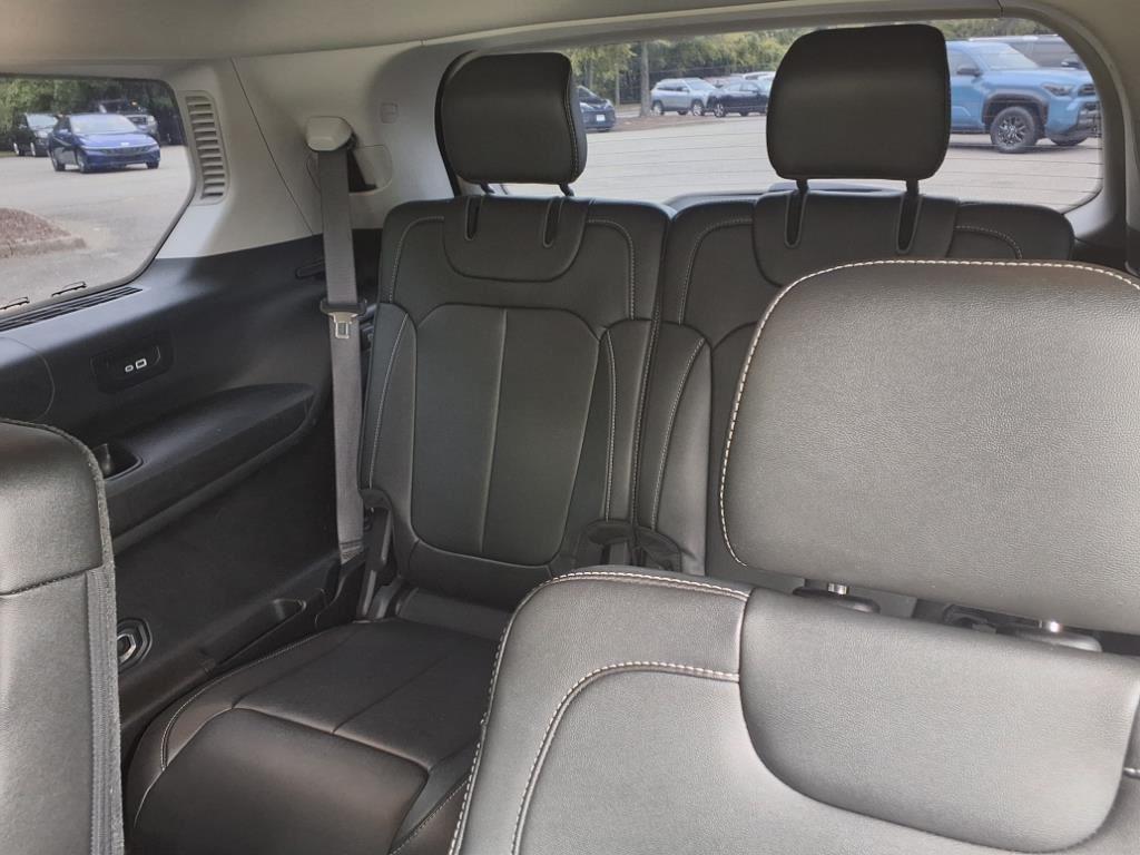 used 2023 Jeep Grand Cherokee L car, priced at $31,398