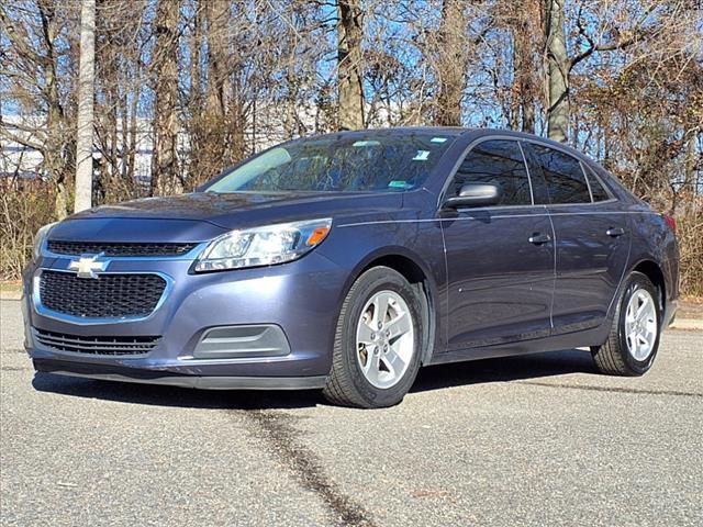 used 2015 Chevrolet Malibu car, priced at $10,598