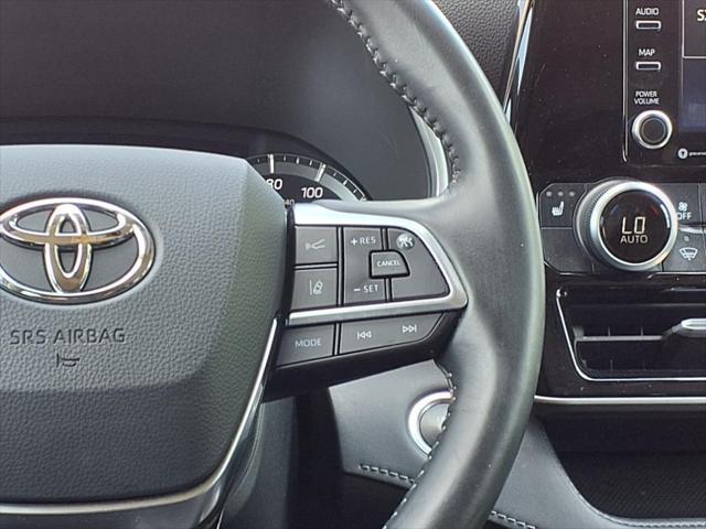 used 2020 Toyota Highlander car, priced at $30,763