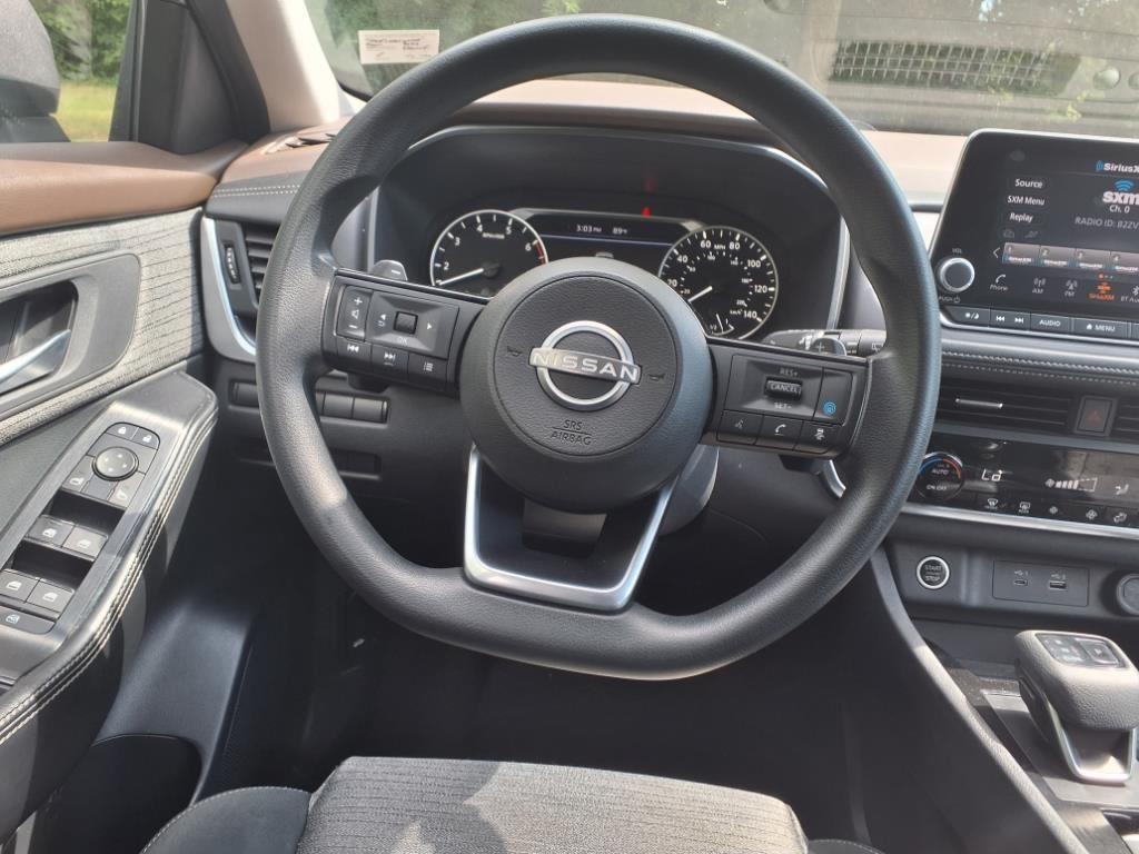 used 2023 Nissan Rogue car, priced at $22,298