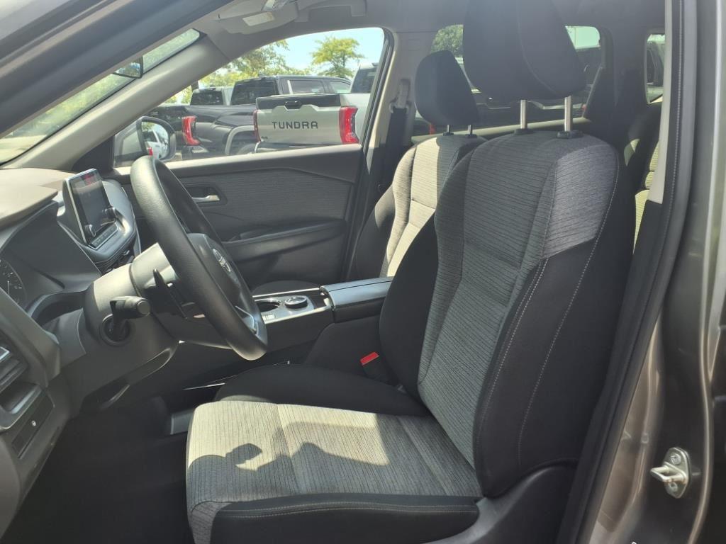 used 2023 Nissan Rogue car, priced at $22,298