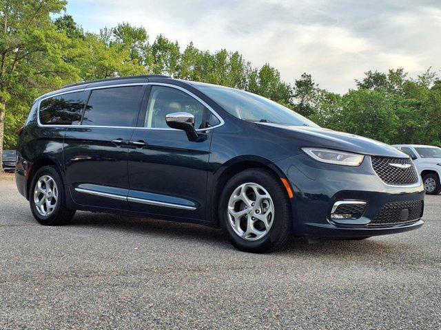 used 2023 Chrysler Pacifica car, priced at $29,598