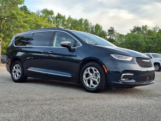 used 2023 Chrysler Pacifica car, priced at $27,898