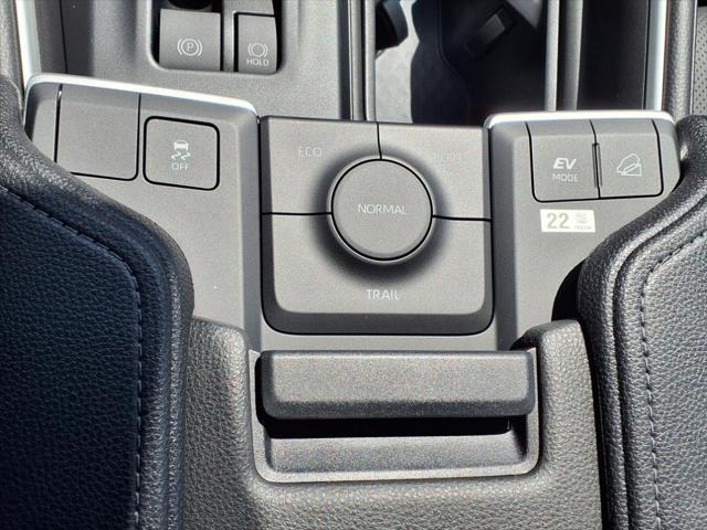 new 2025 Toyota Grand Highlander car, priced at $56,418