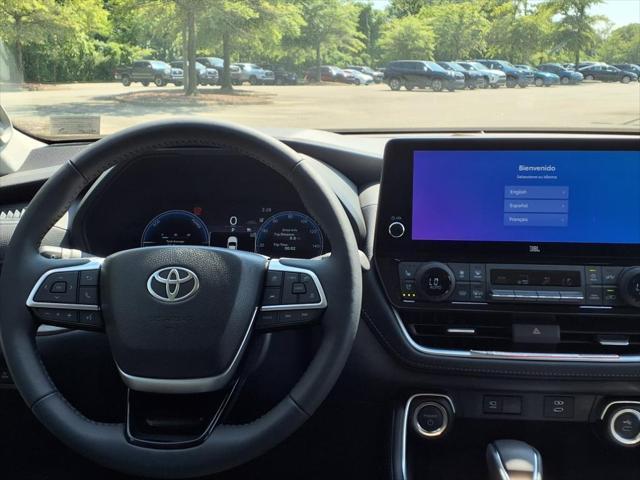 new 2025 Toyota Grand Highlander car, priced at $56,418