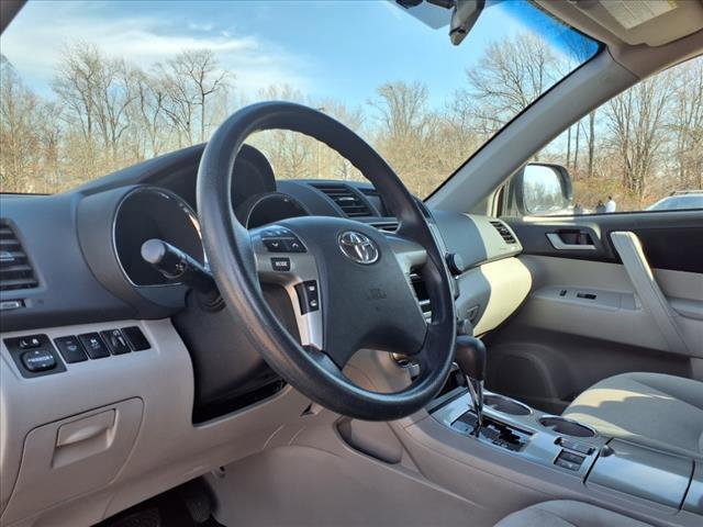 used 2013 Toyota Highlander car, priced at $18,798