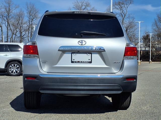 used 2013 Toyota Highlander car, priced at $18,798