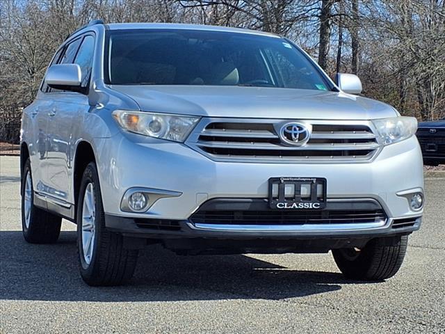 used 2013 Toyota Highlander car, priced at $18,798