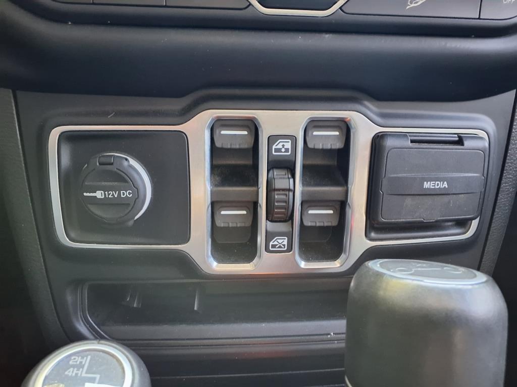 used 2020 Jeep Wrangler Unlimited car, priced at $33,198