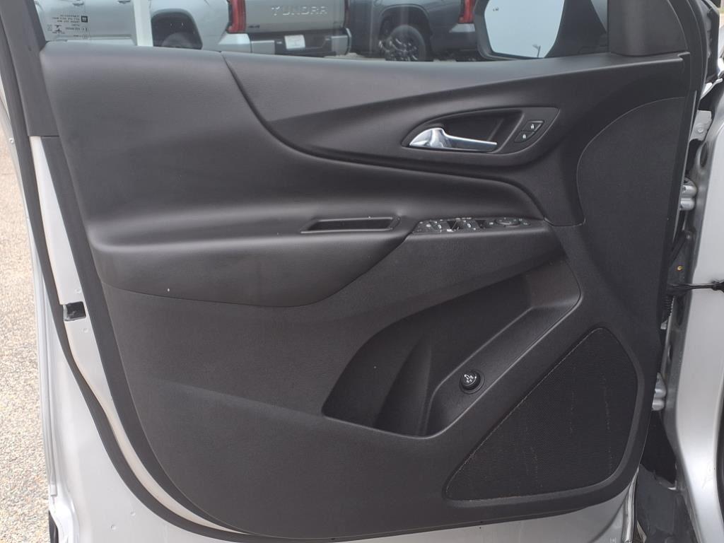 used 2021 Chevrolet Equinox car, priced at $19,499