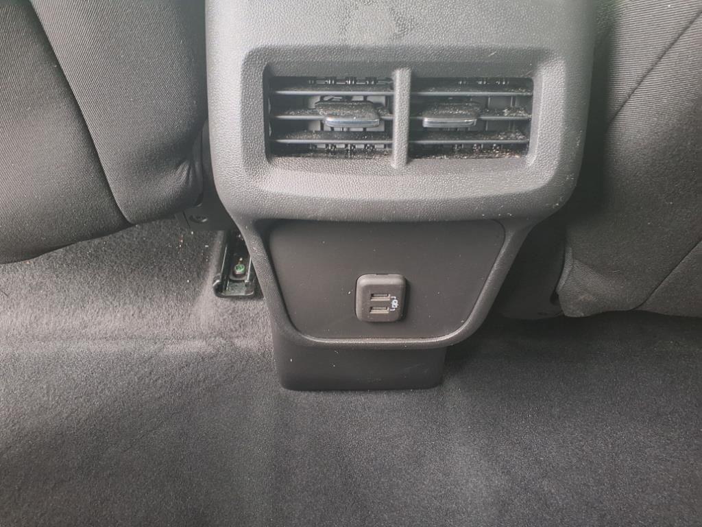 used 2021 Chevrolet Equinox car, priced at $19,499