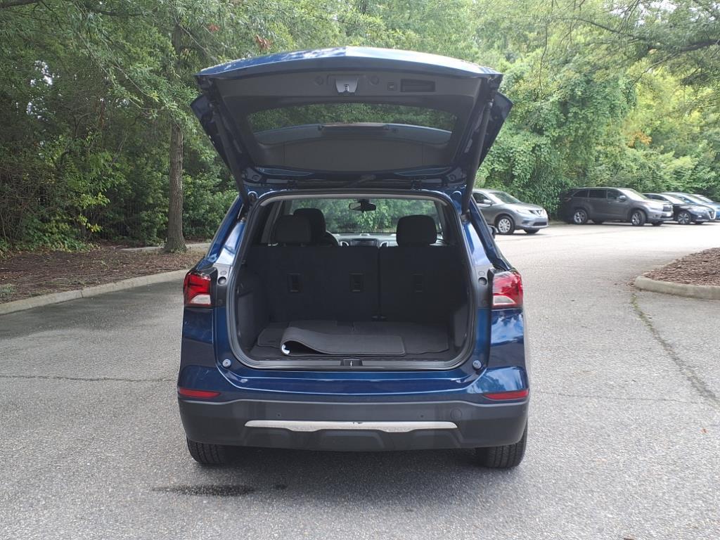 used 2022 Chevrolet Equinox car, priced at $24,698