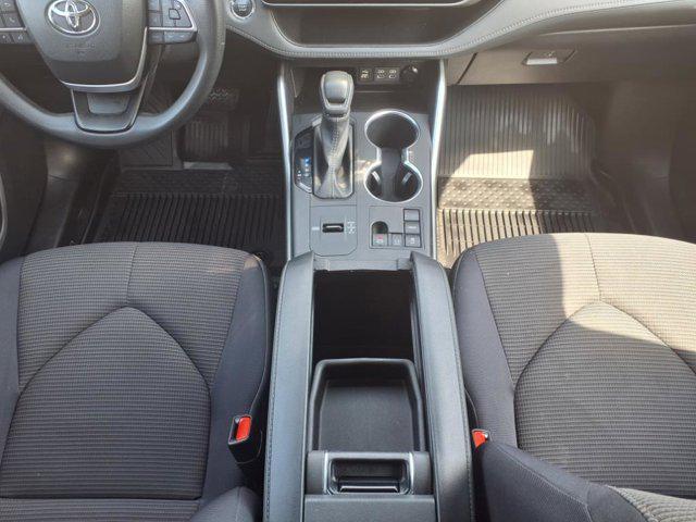 used 2023 Toyota Highlander car, priced at $37,298