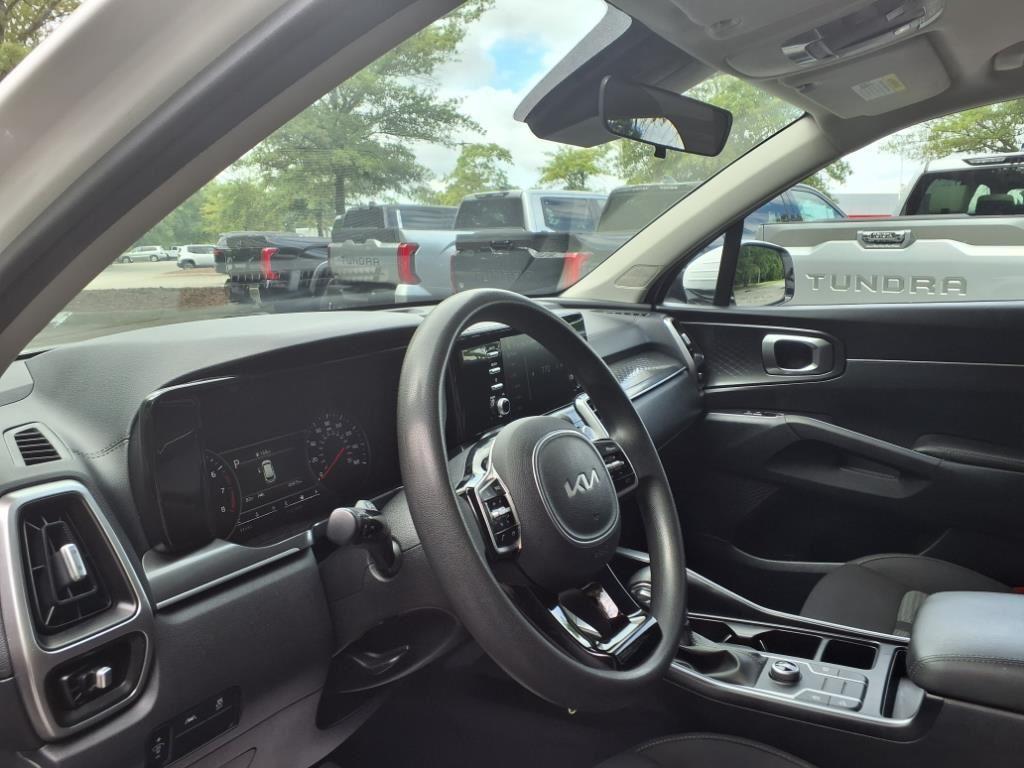 used 2022 Kia Sorento car, priced at $23,598