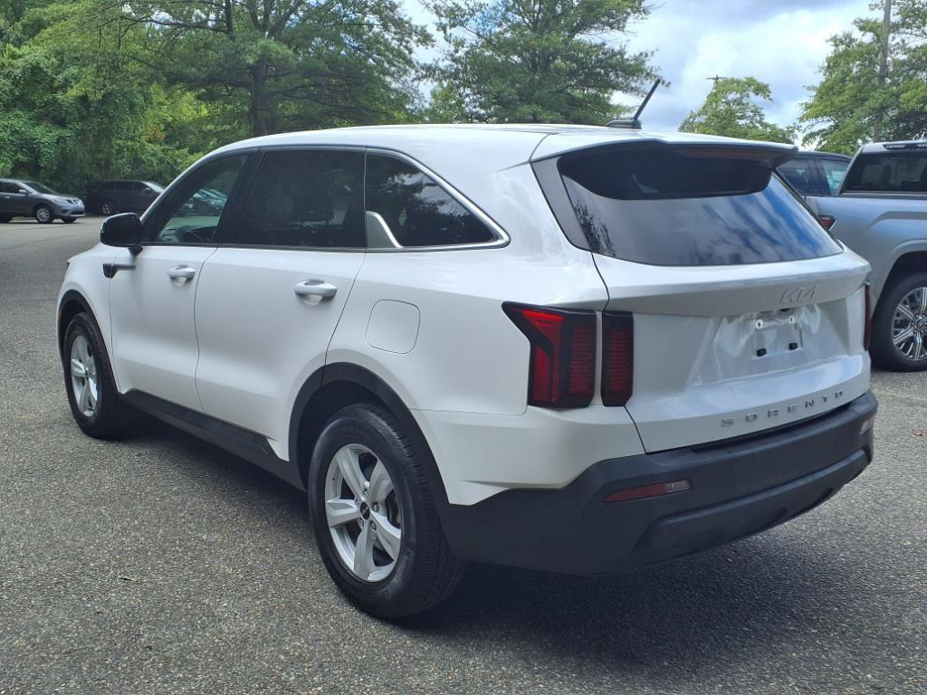 used 2022 Kia Sorento car, priced at $23,598