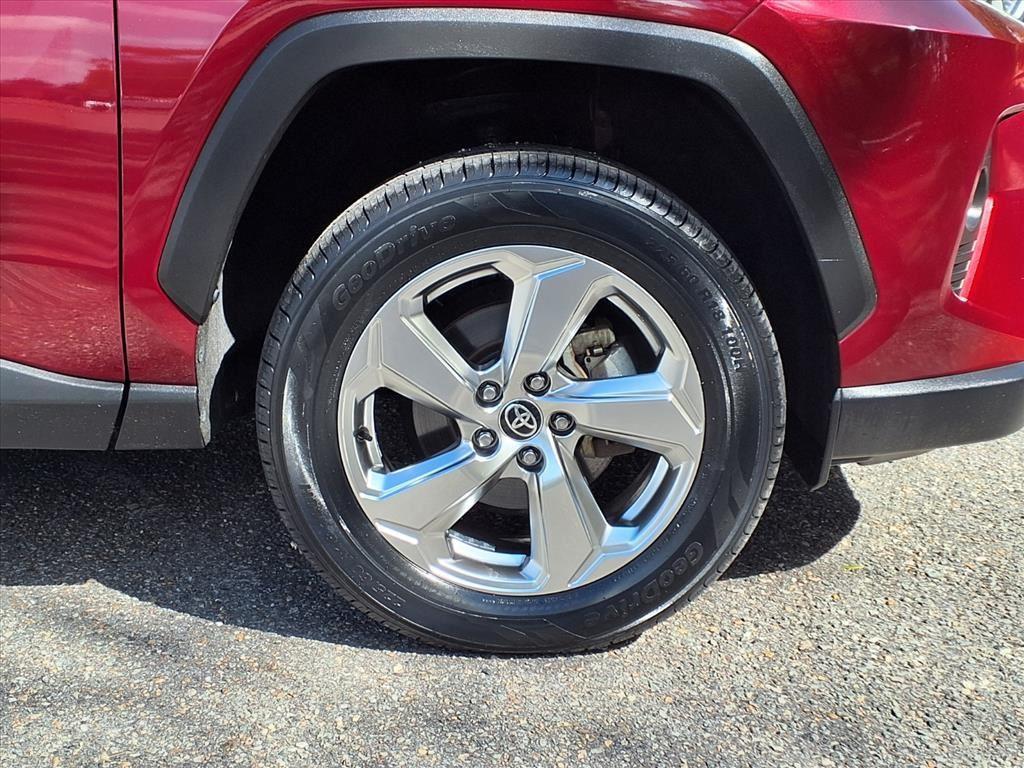 used 2021 Toyota RAV4 Hybrid car, priced at $32,998