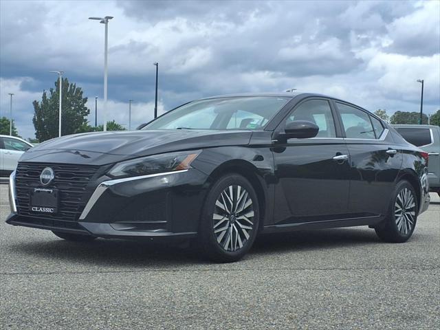 used 2023 Nissan Altima car, priced at $19,998