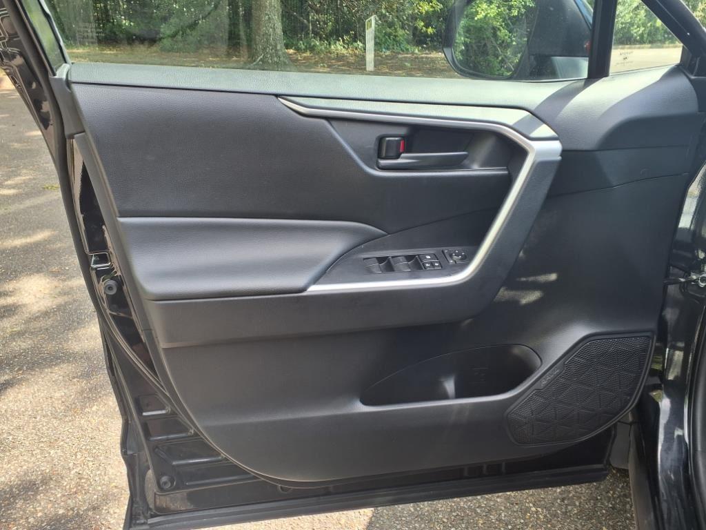 used 2022 Toyota RAV4 Hybrid car, priced at $27,273