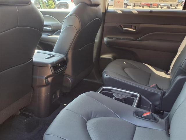 new 2025 Toyota Grand Highlander car, priced at $44,294