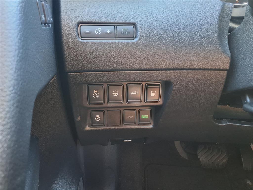 used 2020 Nissan Rogue car, priced at $23,910