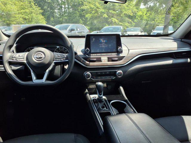 used 2023 Nissan Altima car, priced at $21,098
