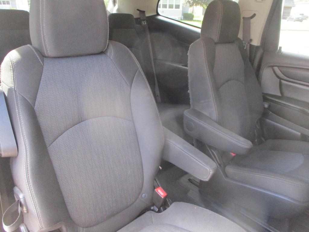 used 2017 Chevrolet Traverse car, priced at $4,995