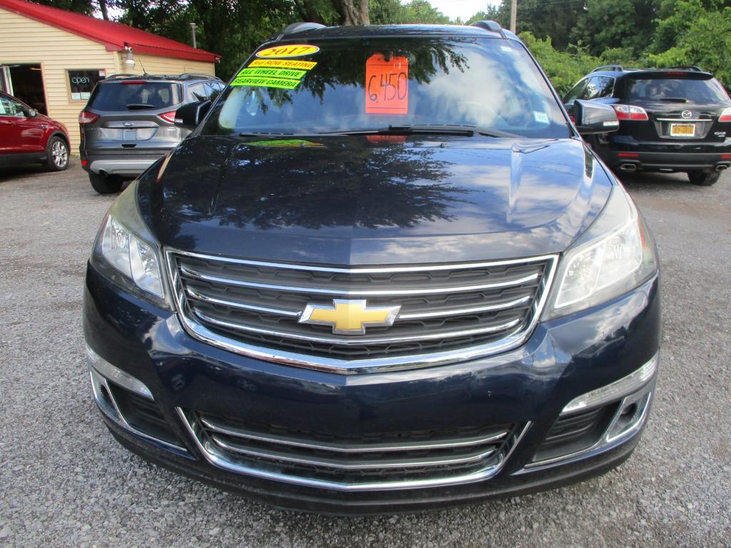 used 2017 Chevrolet Traverse car, priced at $4,995