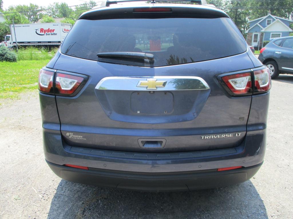 used 2014 Chevrolet Traverse car, priced at $5,950
