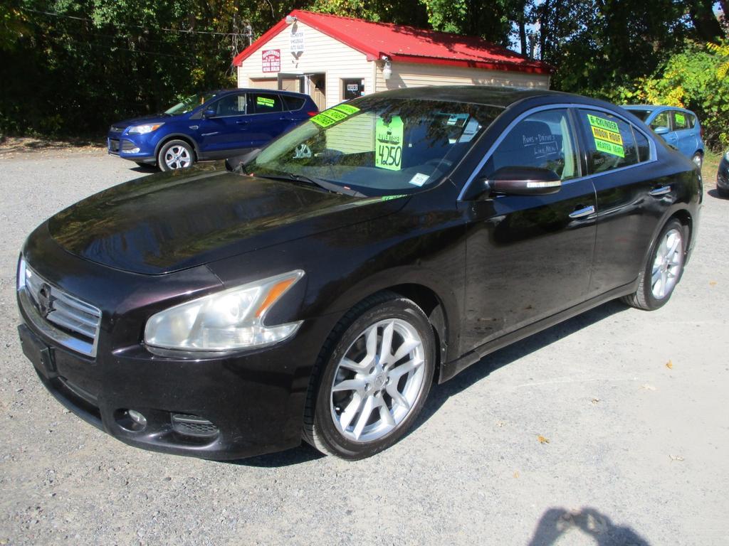 used 2010 Nissan Maxima car, priced at $4,250