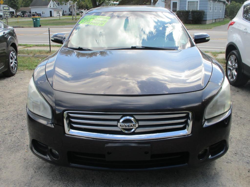 used 2010 Nissan Maxima car, priced at $4,250