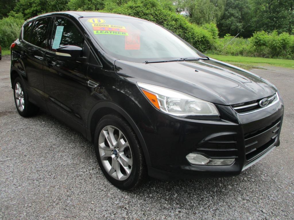 used 2013 Ford Escape car, priced at $5,995