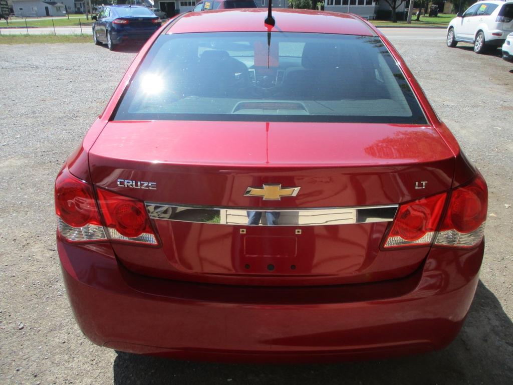 used 2014 Chevrolet Cruze car, priced at $4,995