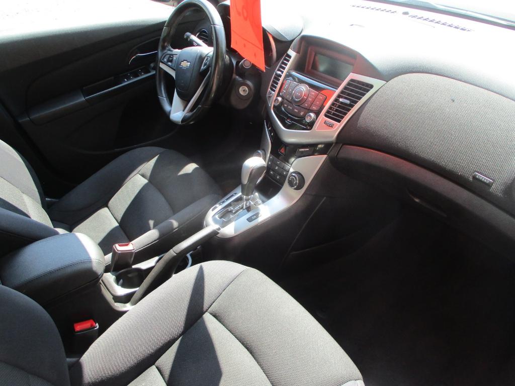 used 2014 Chevrolet Cruze car, priced at $4,995