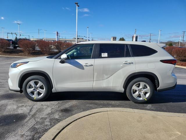 new 2023 Toyota Highlander car, priced at $41,008