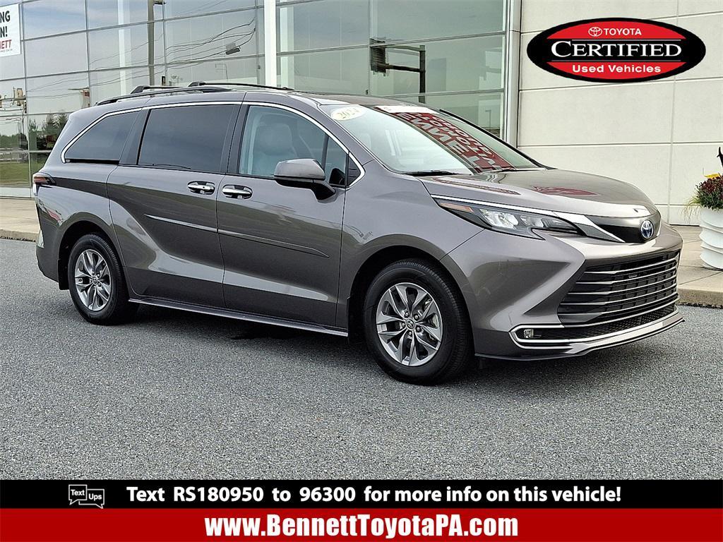 used 2024 Toyota Sienna car, priced at $44,727
