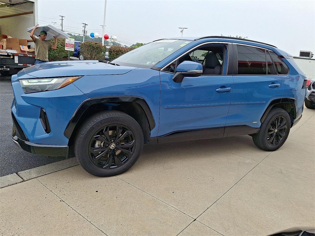 used 2022 Toyota RAV4 Hybrid car, priced at $33,406
