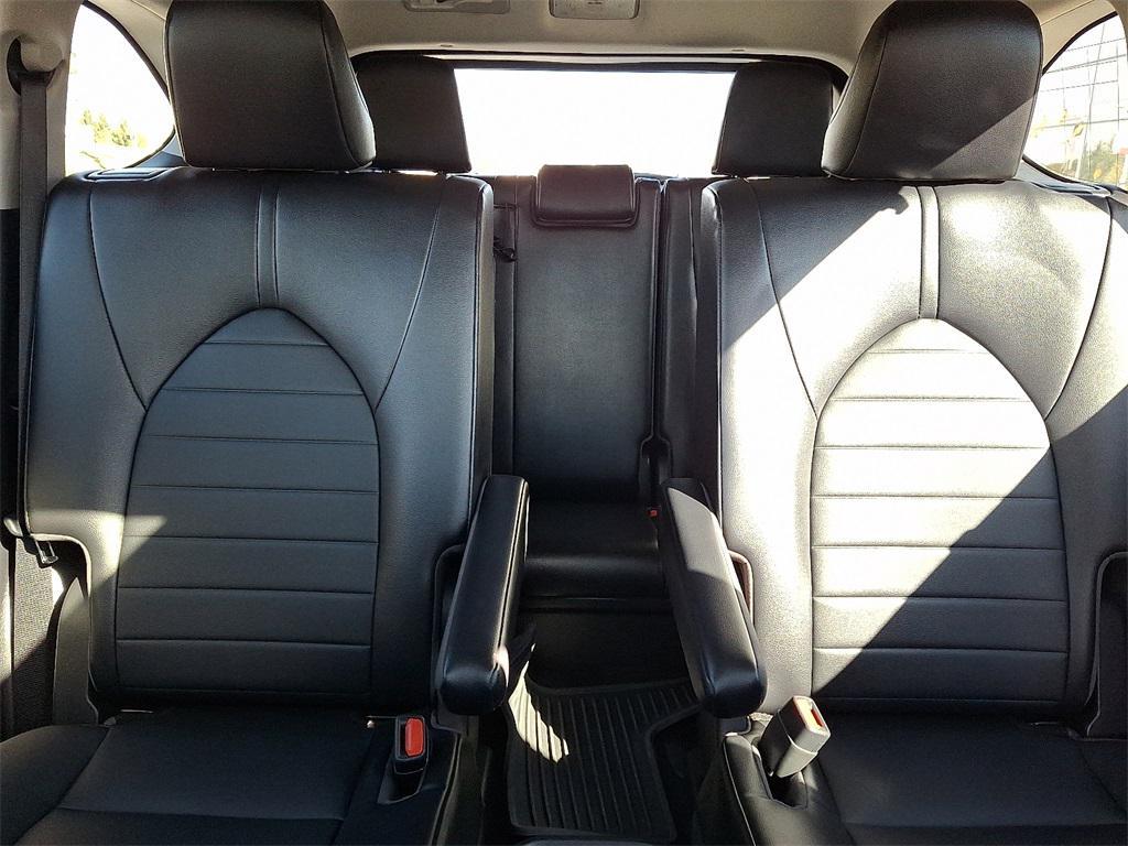 used 2022 Toyota Highlander car, priced at $36,977