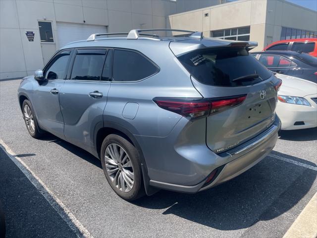 used 2023 Toyota Highlander car, priced at $44,863