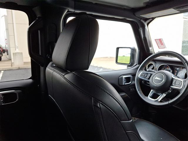 used 2022 Jeep Gladiator car, priced at $37,125