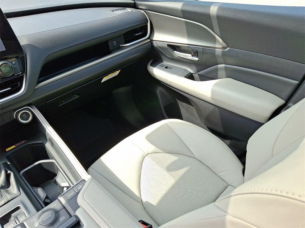 used 2024 Toyota Grand Highlander car, priced at $45,993