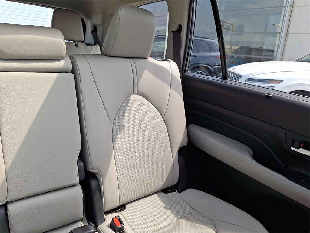 used 2024 Toyota Grand Highlander car, priced at $45,993