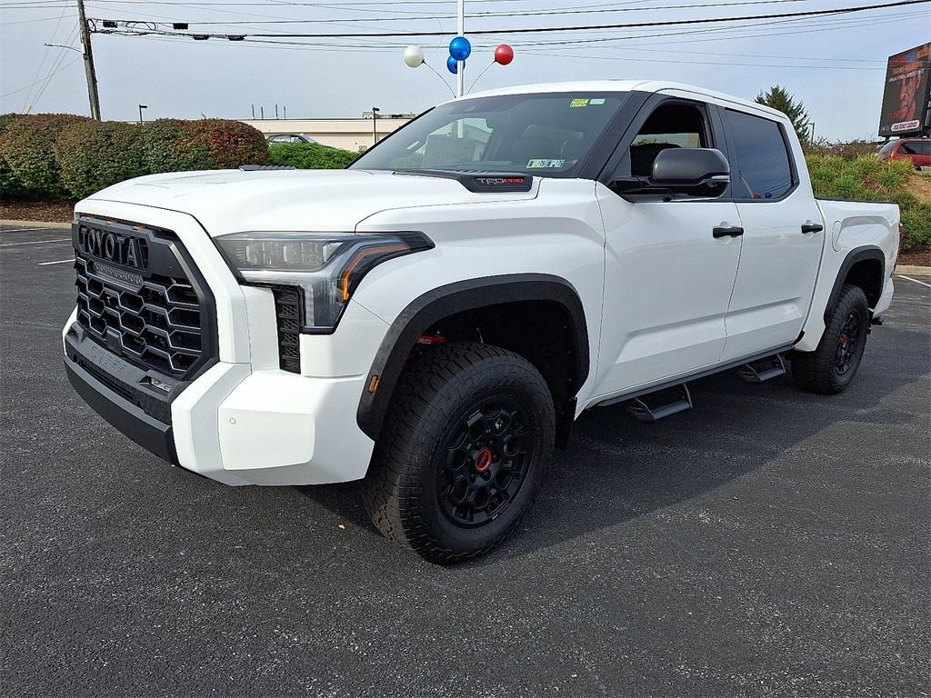 new 2025 Toyota Tundra Hybrid car, priced at $76,907