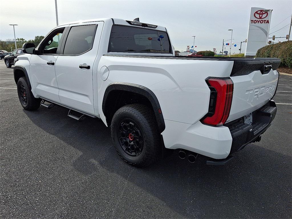 new 2025 Toyota Tundra Hybrid car, priced at $76,907