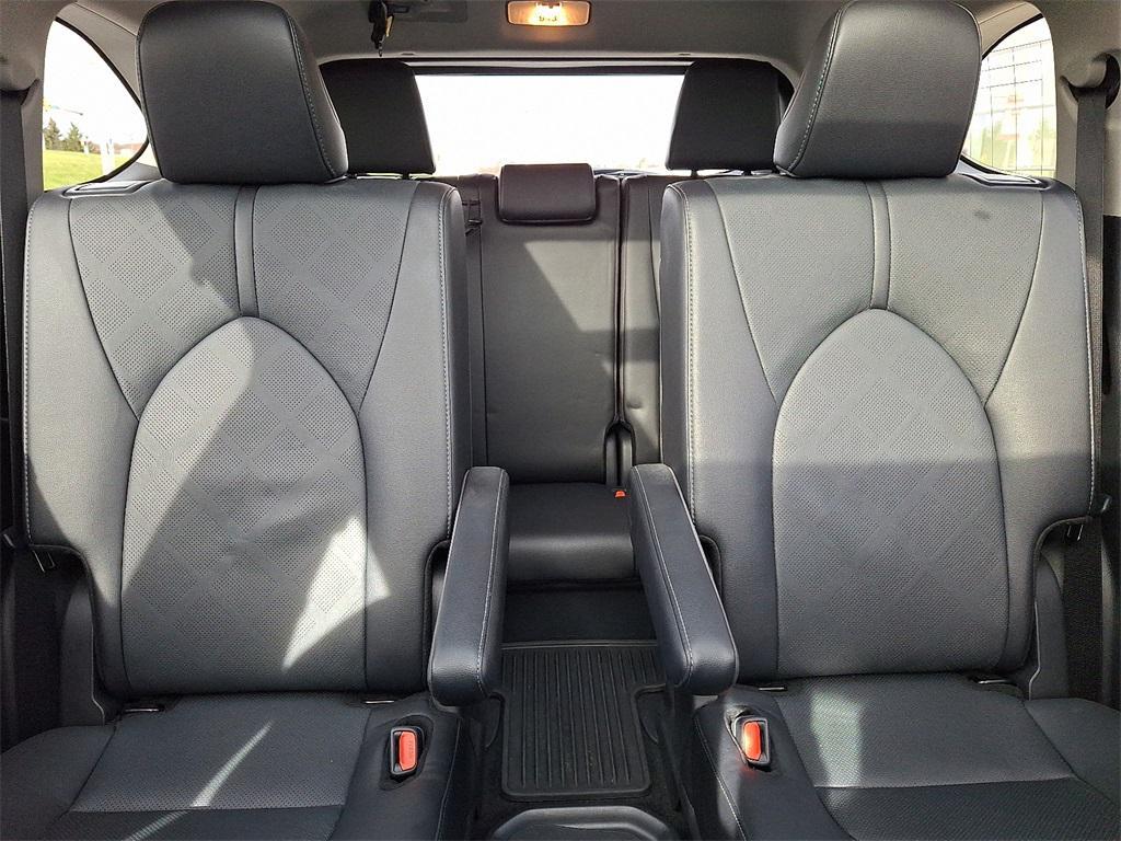 used 2024 Toyota Highlander car, priced at $48,977